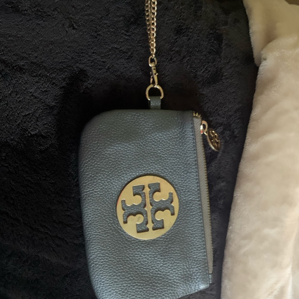 TORY BURCH wristlet